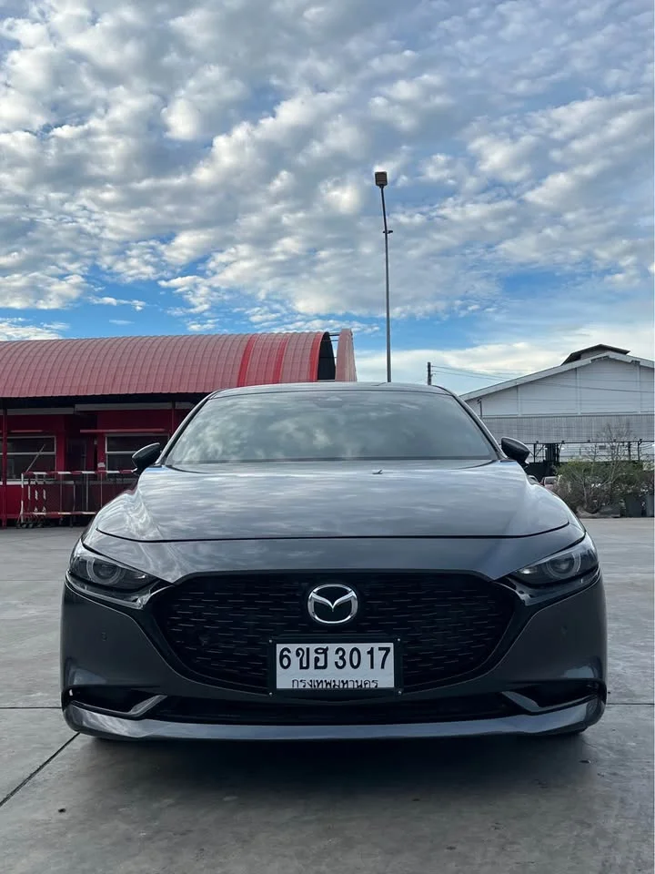 2020 Mazda 3 IV 2
