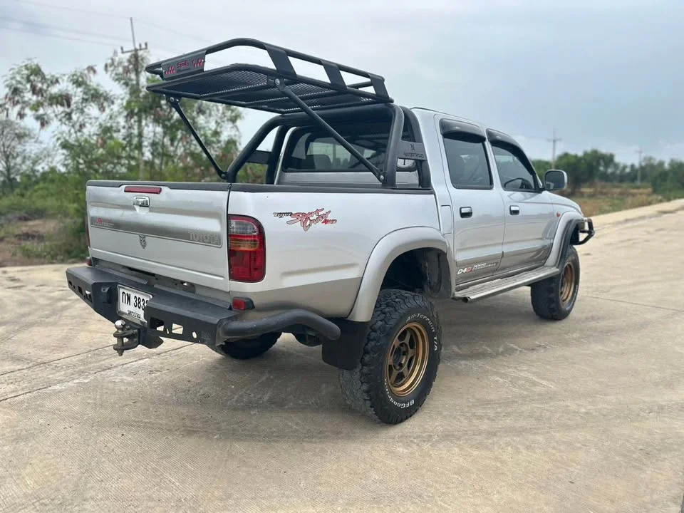 2003 Toyota Hilux Tiger VI 2