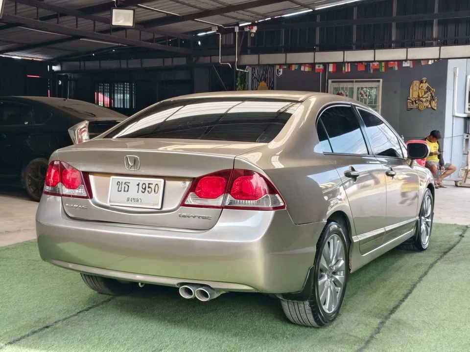 2009 Honda Civic VIII 2