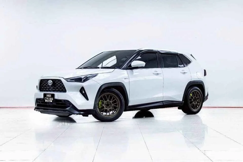 2024 Toyota Yaris Cross AC200 2