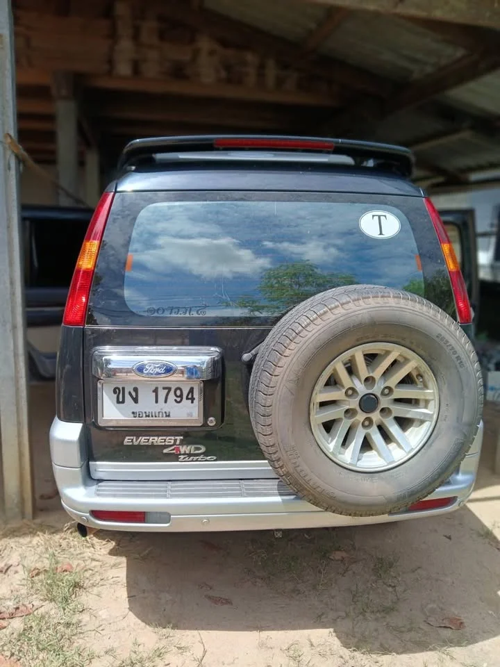 2005 Ford Everest I 3