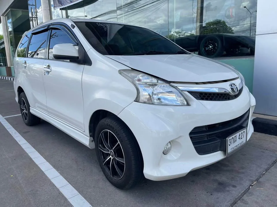 2014 Toyota Avanza II 3