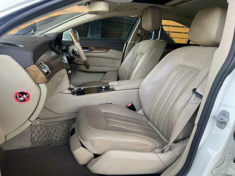 2013 Benz CLS-Class C218 2