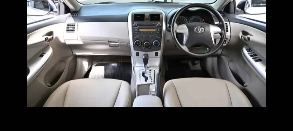 2014 Toyota Corolla Altis X (E140) 2