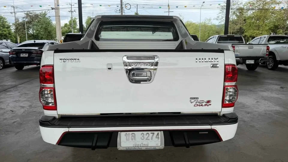 2014 Toyota Hilux VII 2