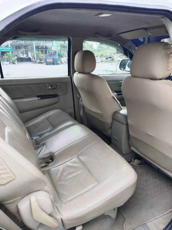 2007 Toyota Fortuner I 3