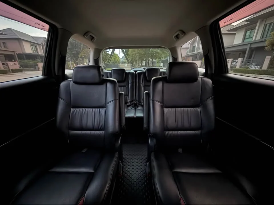 2008 Toyota Wish I 3