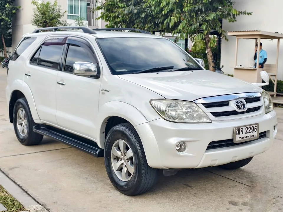 2006 Toyota Fortuner I 2