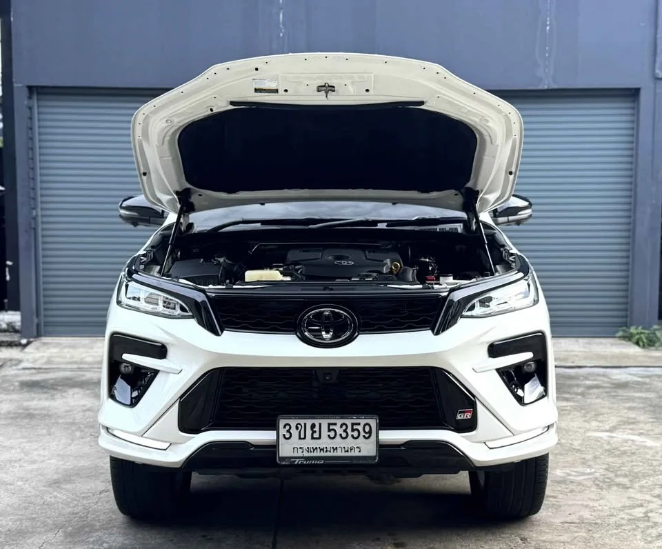 2022 Toyota Fortuner II 3