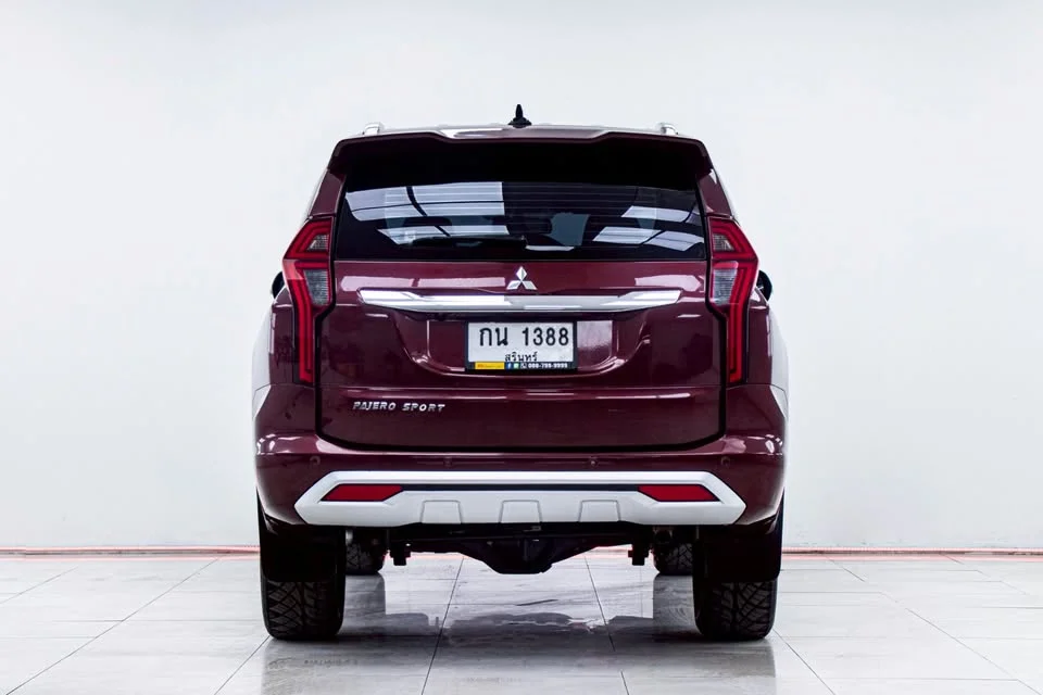 2021 Mitsubishi Pajero Sport III 2