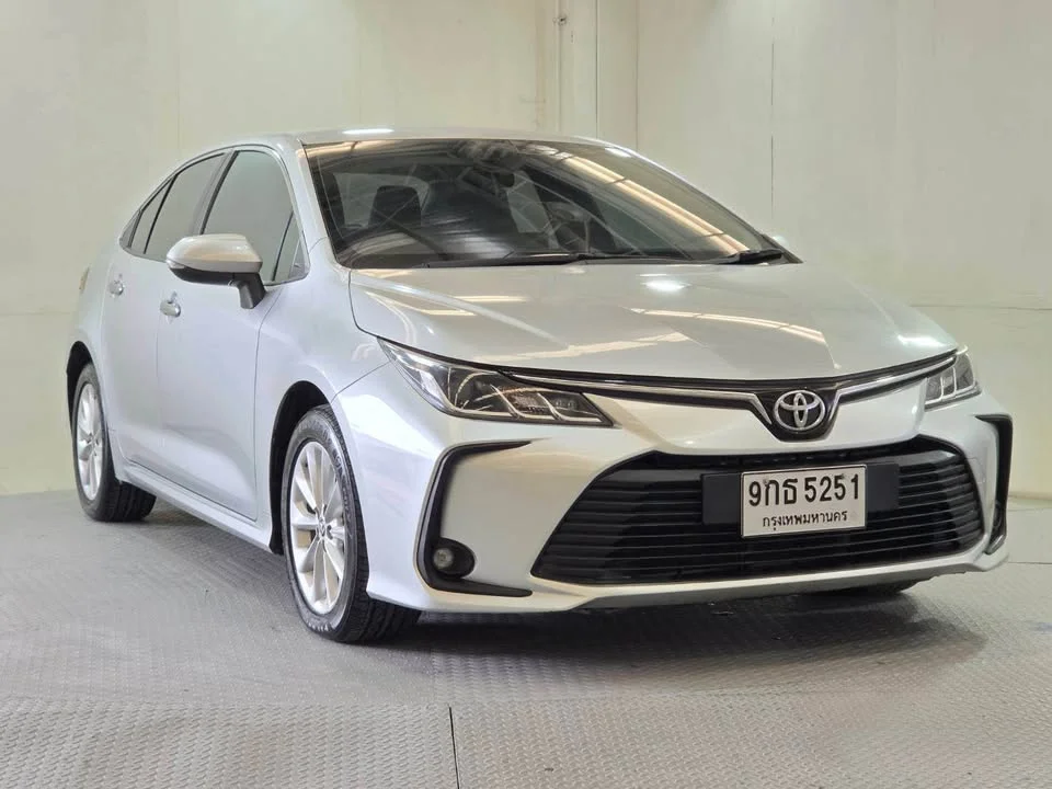 2019 Toyota Corolla Altis XII (E210) 2