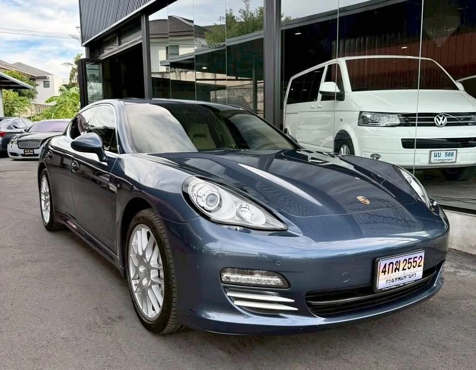 2010 Porsche Panamera I 2