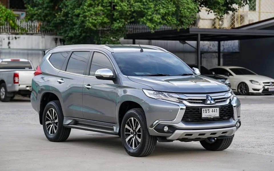 2016 Mitsubishi Pajero Sport III 3