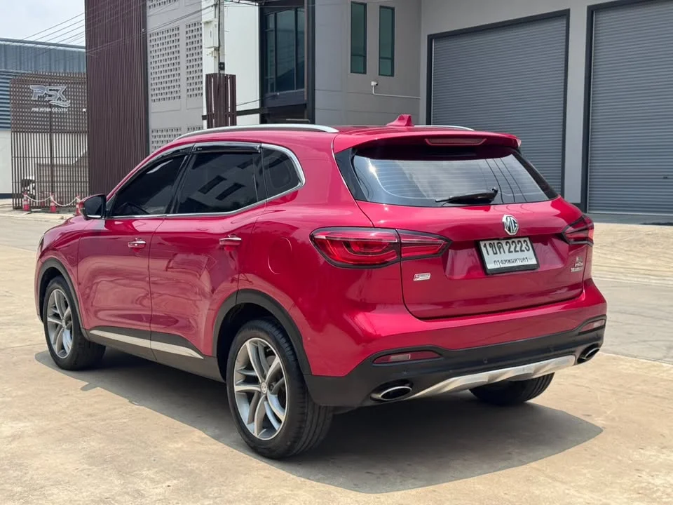 2020 MG HS 3