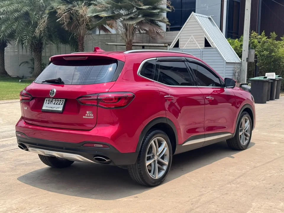 2020 MG HS 2