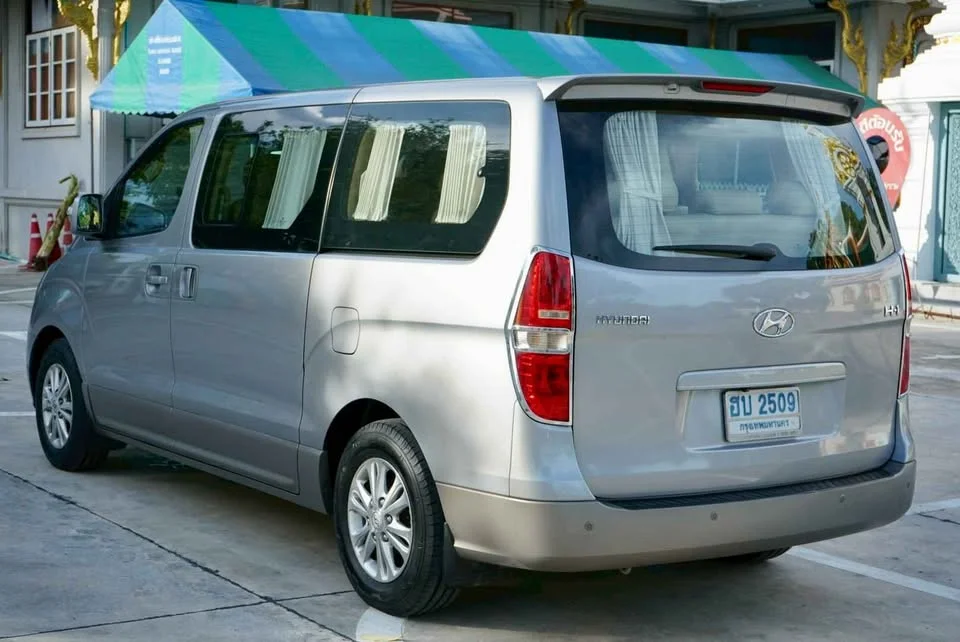 2011 Hyundai H-1 II 2