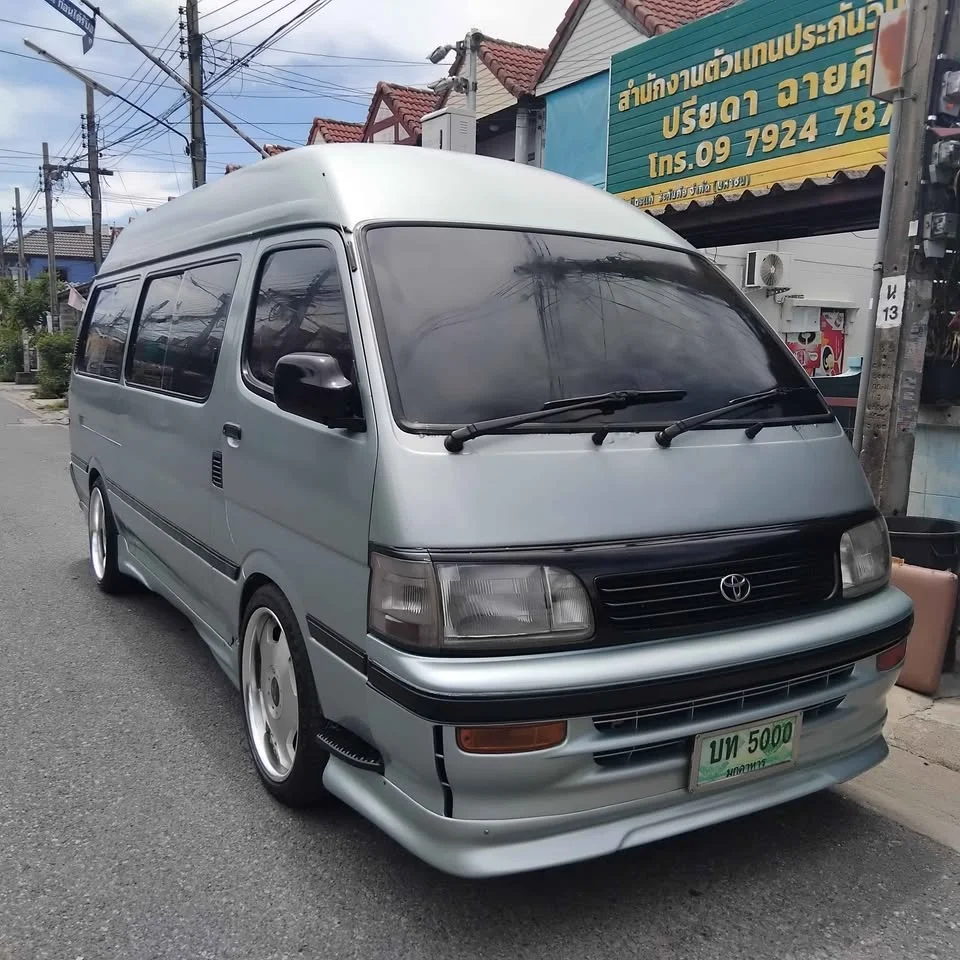 2002 Toyota Commuter IV (H100) 3