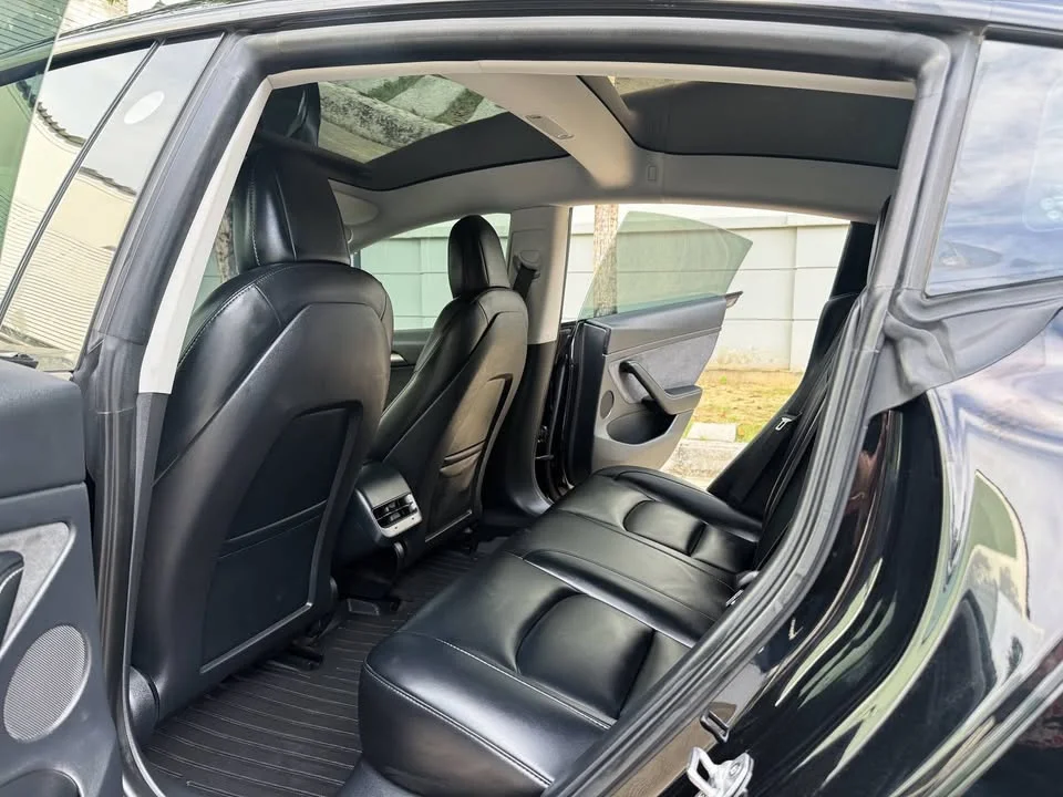 2023 Tesla Model 3 3