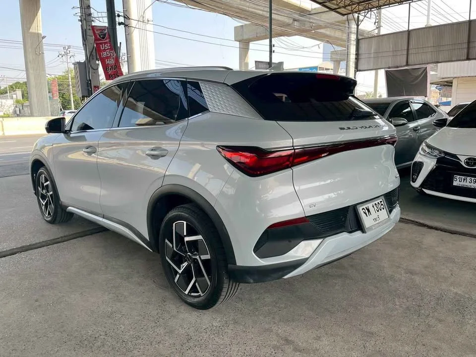 2022 BYD Atto 3 2
