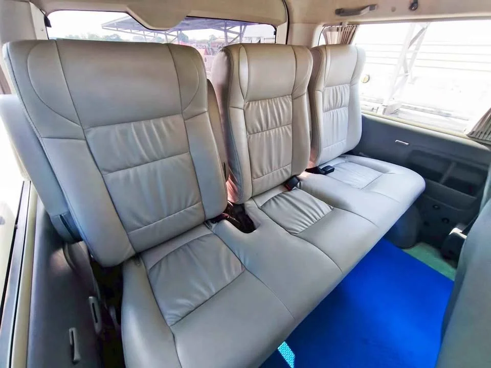 2009 Toyota Commuter V (H200) 2