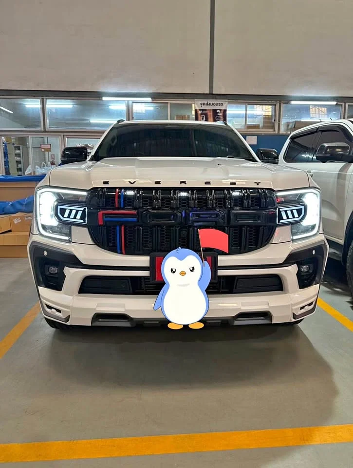 2025 Ford Everest III 3