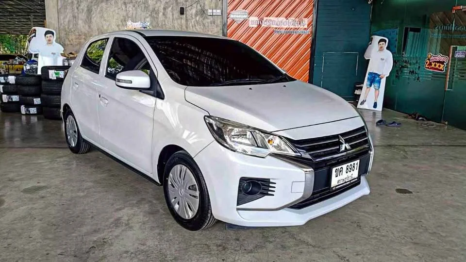 2020 Mitsubishi Mirage VI 3
