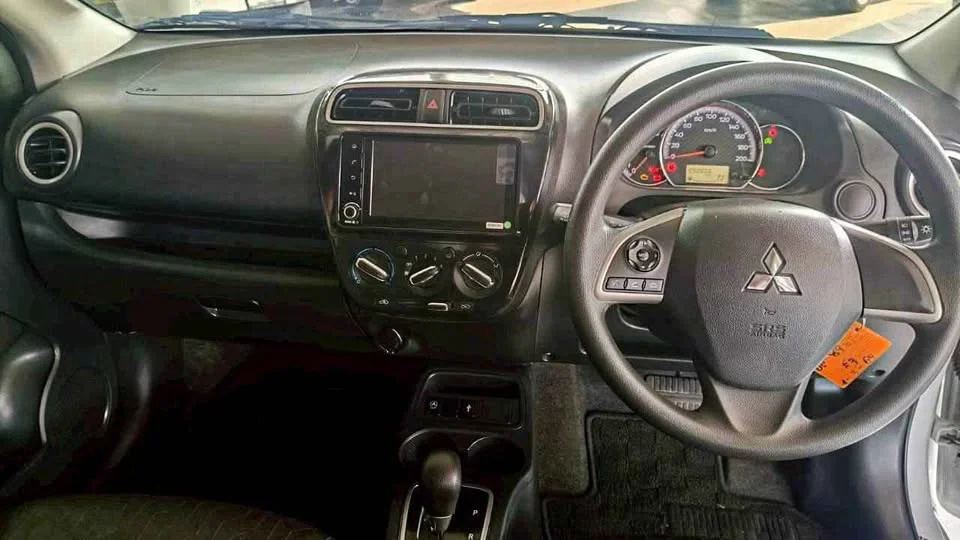 2020 Mitsubishi Mirage VI 2