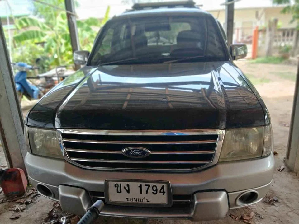 2005 Ford Everest I 2