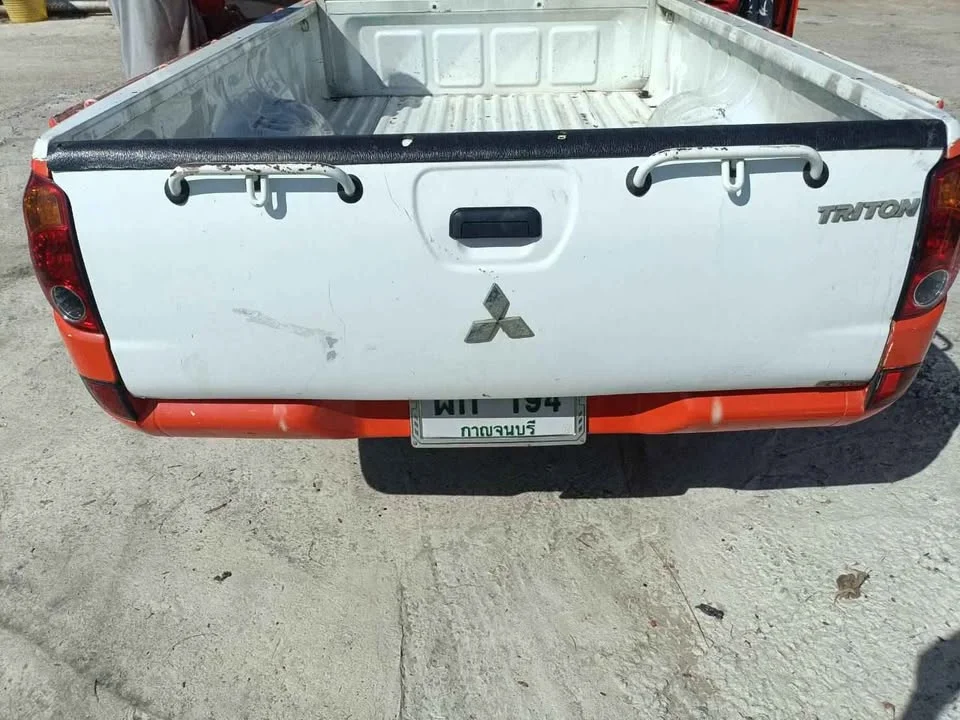 2012 Mitsubishi Triton IV 3