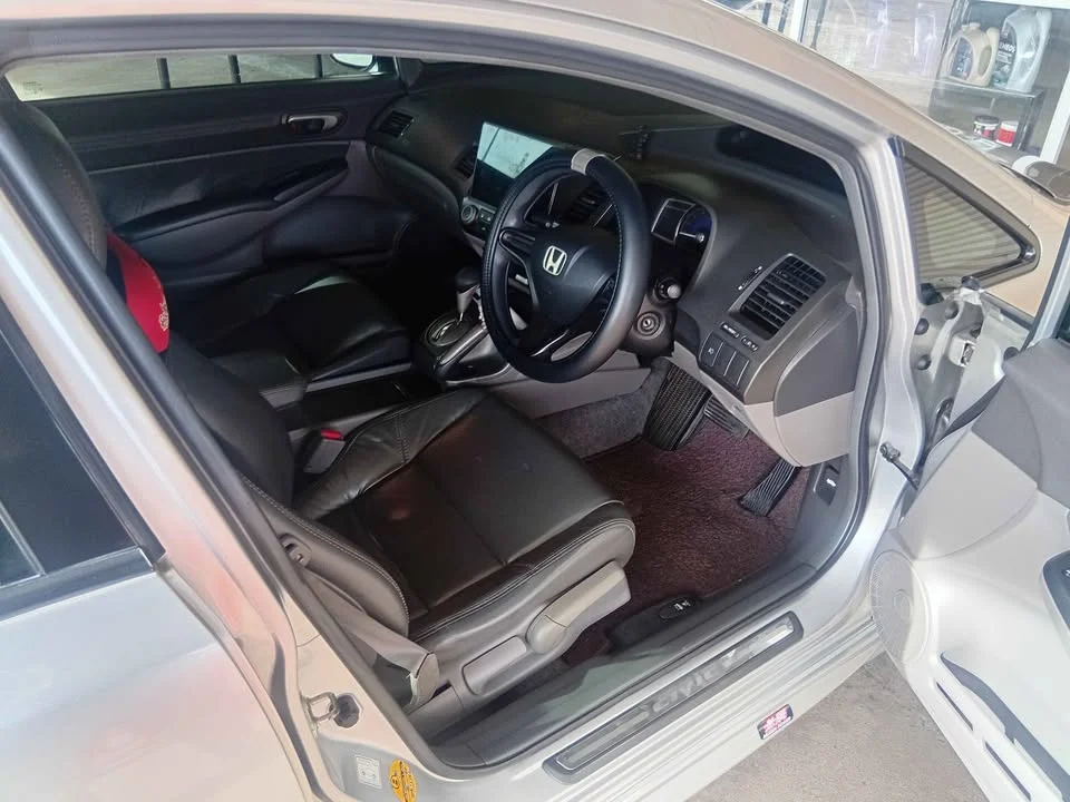 2006 Honda Civic VIII 2