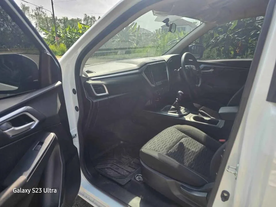 2021 Isuzu D-Max III (RG) 3