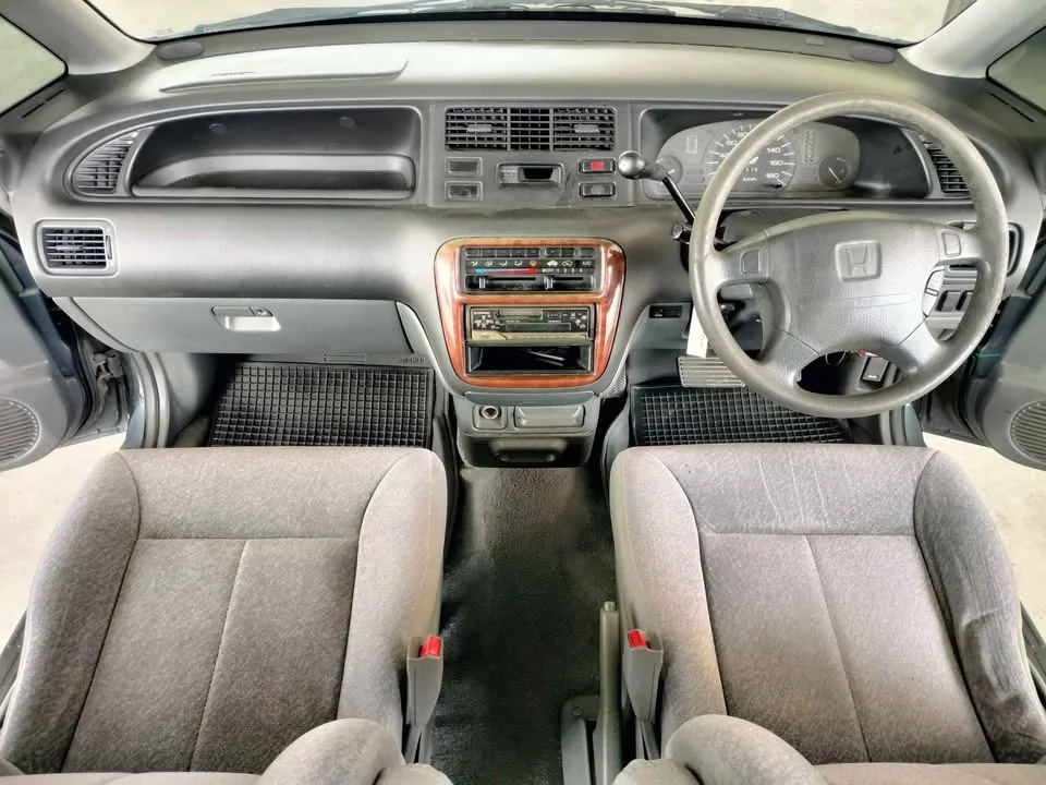1996 Honda Odyssey I 3