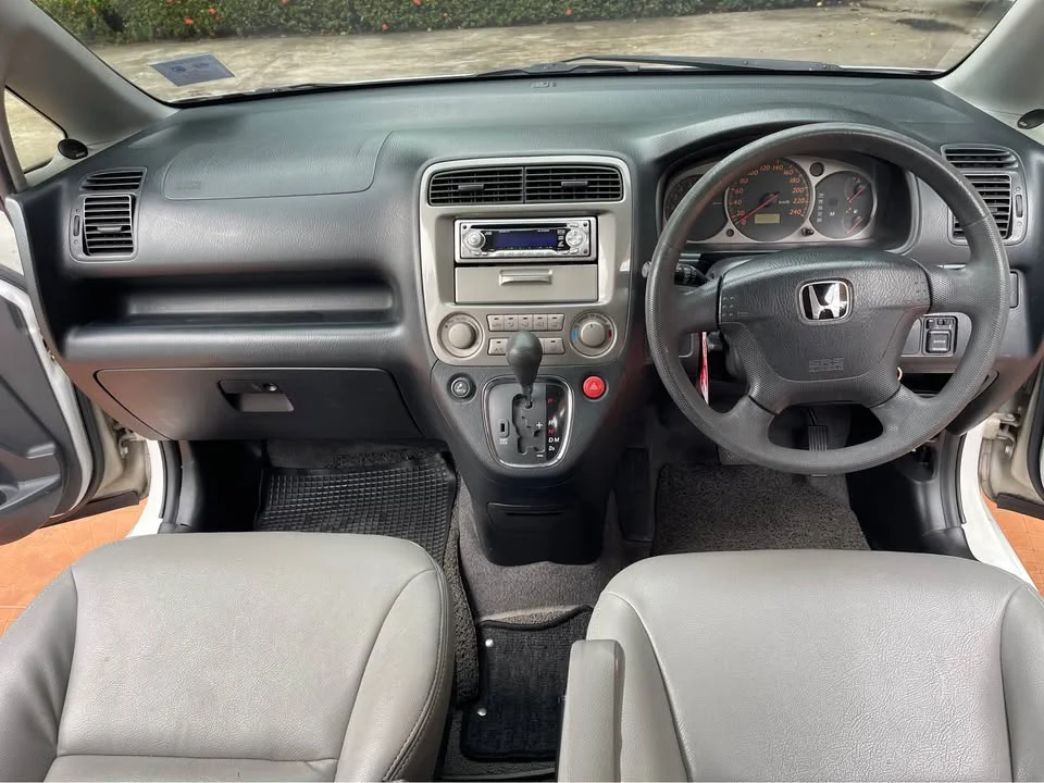 2003 Honda Stream I 2