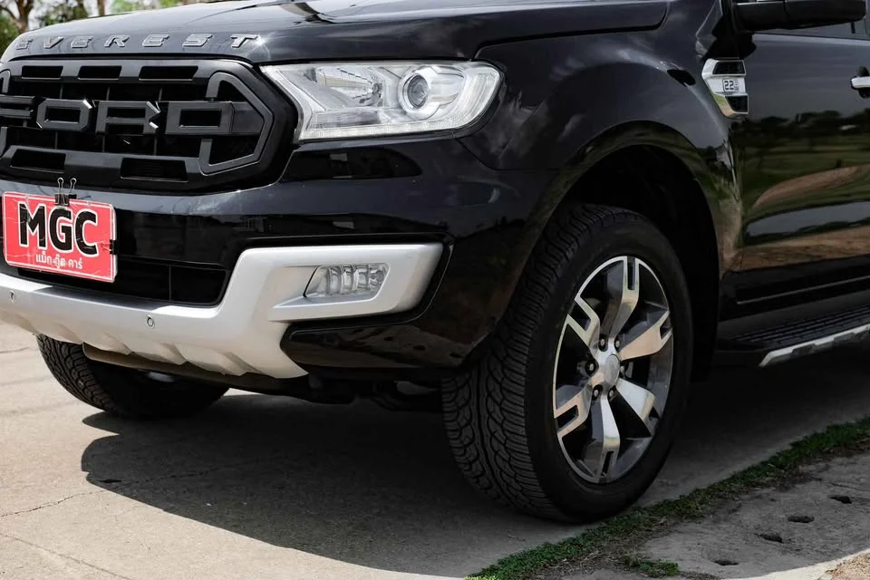 2018 Ford Everest II 2