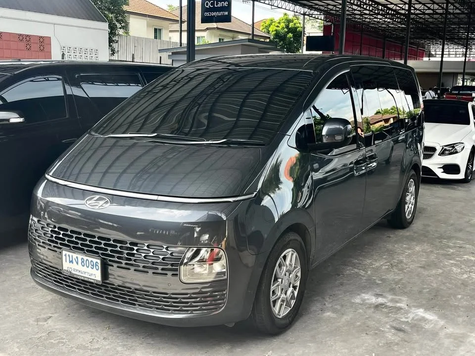 2022 Hyundai Staria US4 2