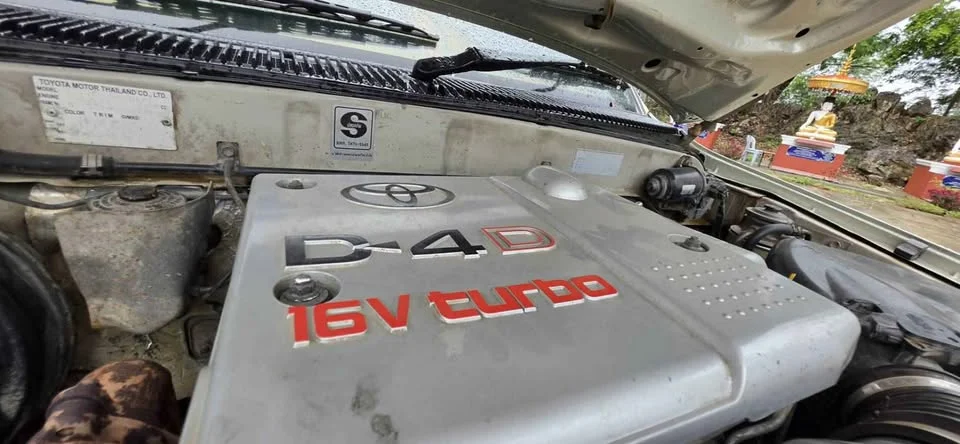 2002 Toyota Hilux Tiger VI 3