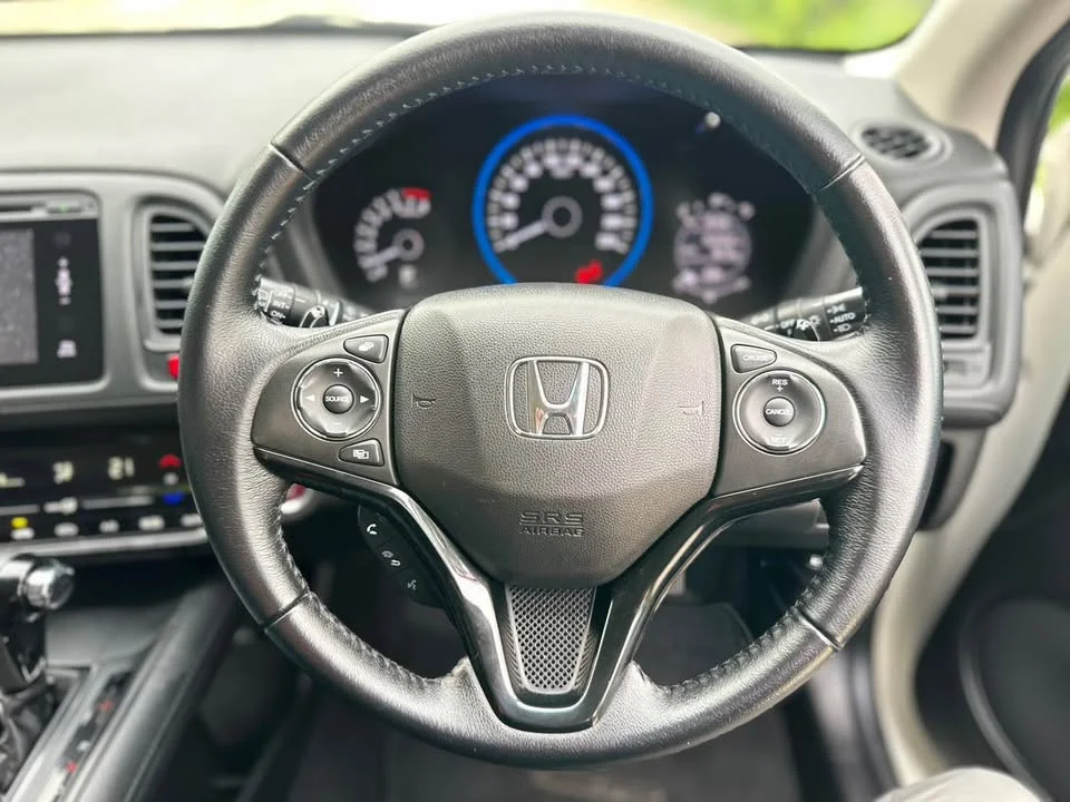 2011 Honda HR-V II 3