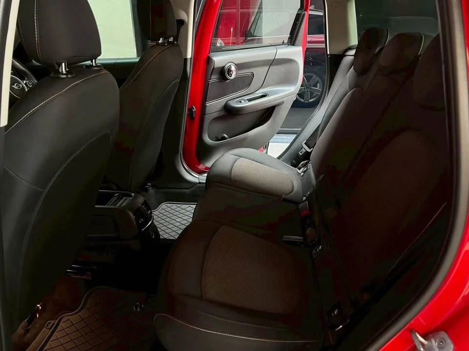 2017 Mini Countryman II 2