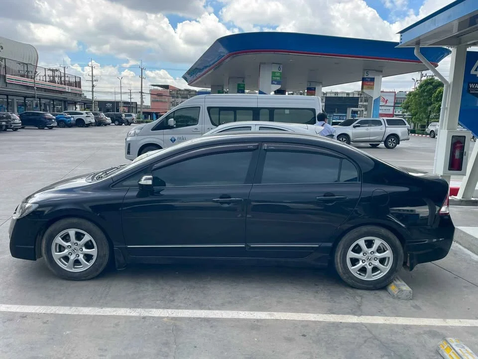 2009 Honda Civic VIII 2