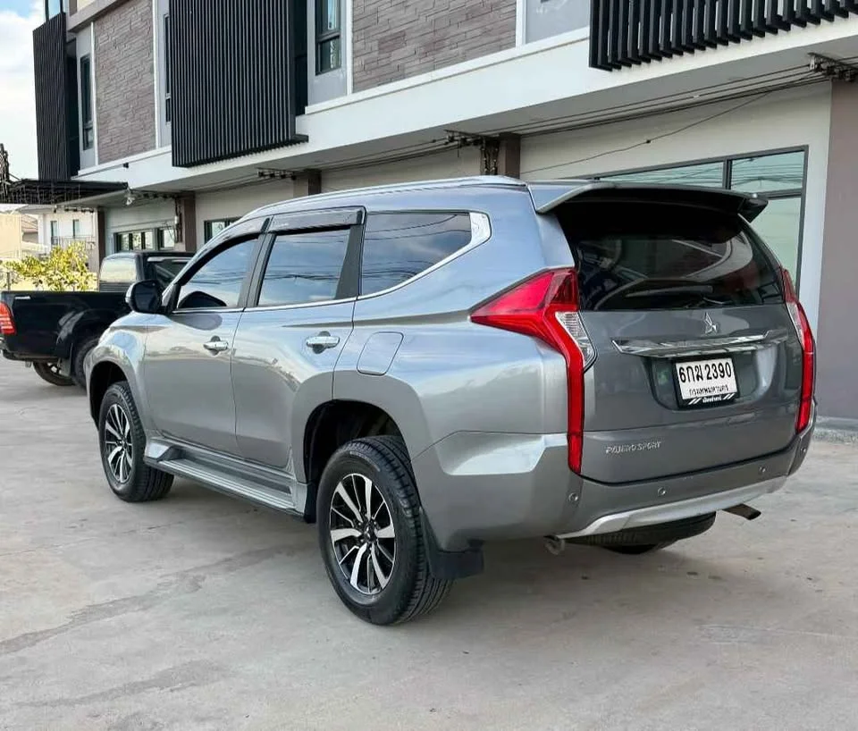 2017 Mitsubishi Pajero Sport III 3