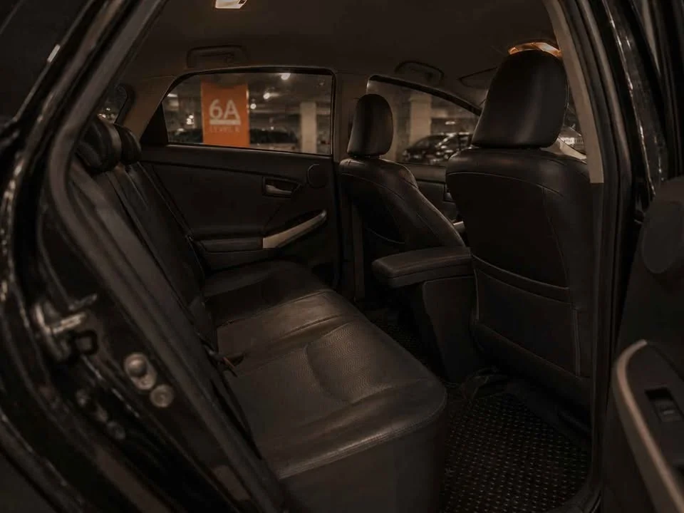 2011 Toyota Prius III 2