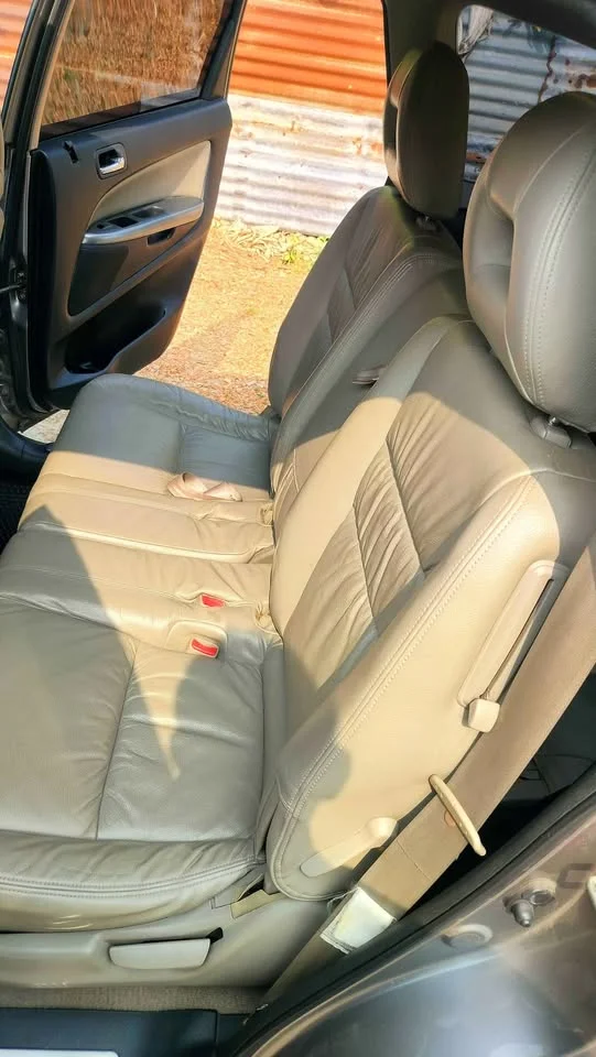 2005 Honda Stream I 3