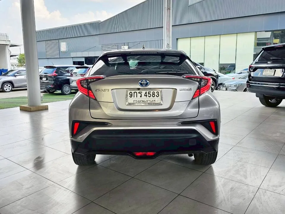 2020 Toyota C-HR I 3