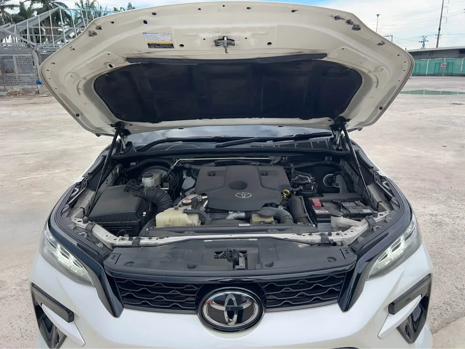 2022 Toyota Fortuner II 2