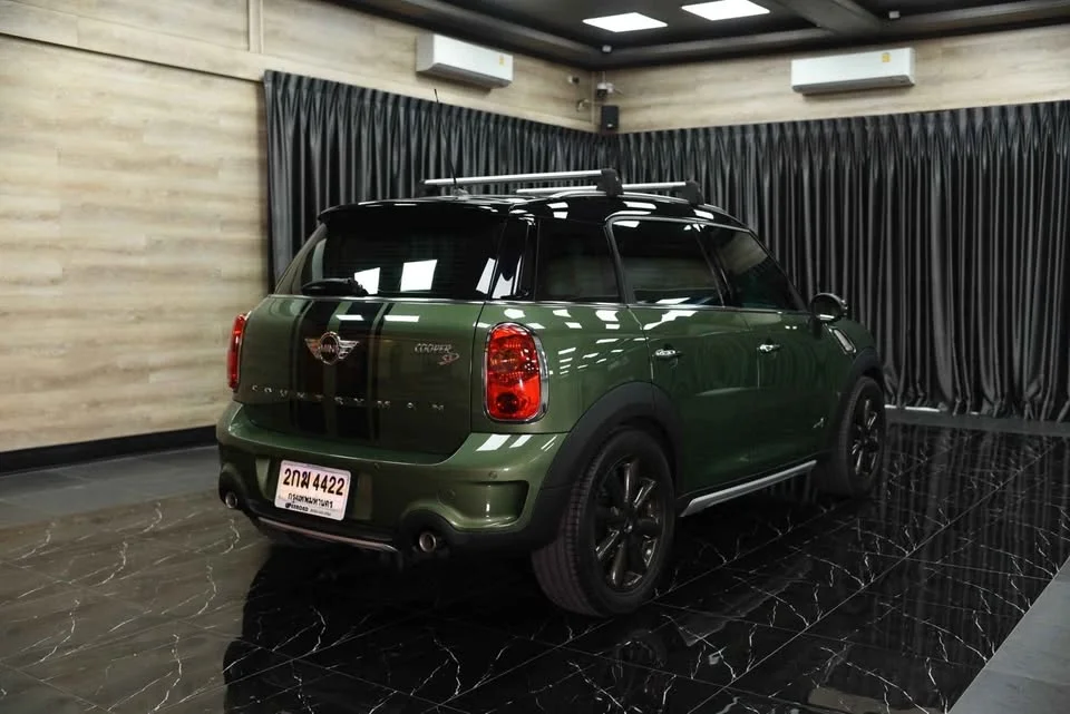 2016 Mini Countryman I 3