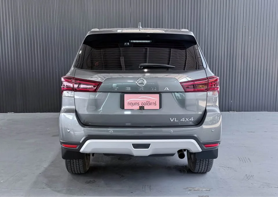 2022 Nissan Terra 2