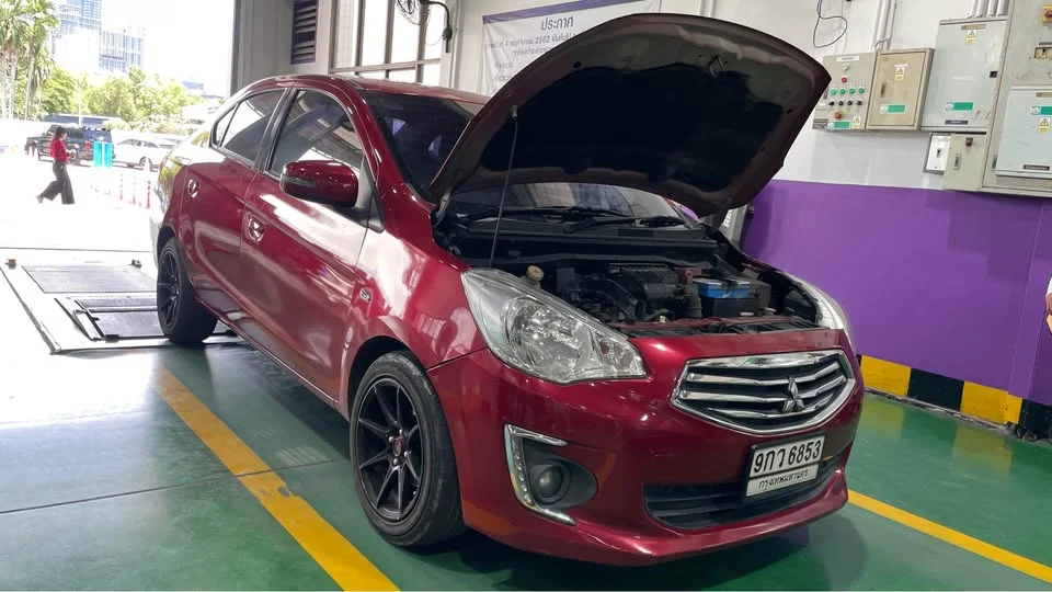2015 Mitsubishi Attrage VI 3