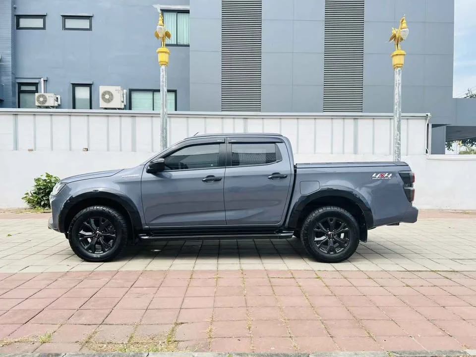 2022 Isuzu D-Max III (RG) 3