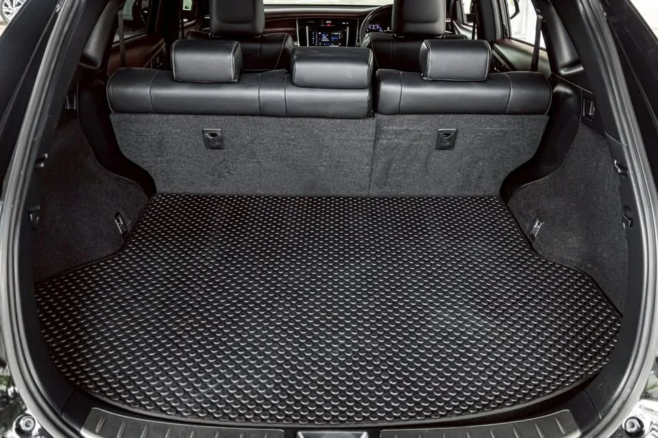 2016 Toyota Harrier III 2