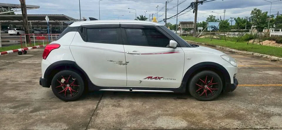 2021 Suzuki Swift III 3